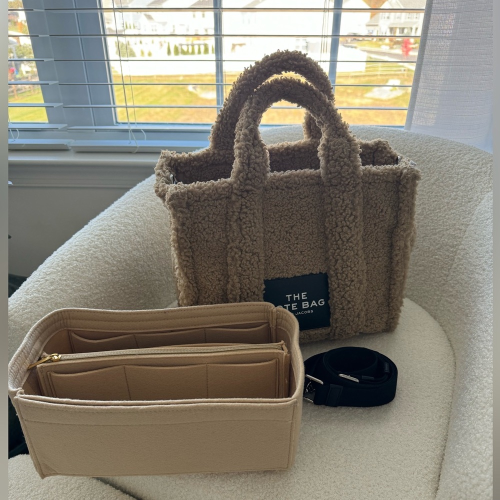 Marc Jacob Sherpa tote bag